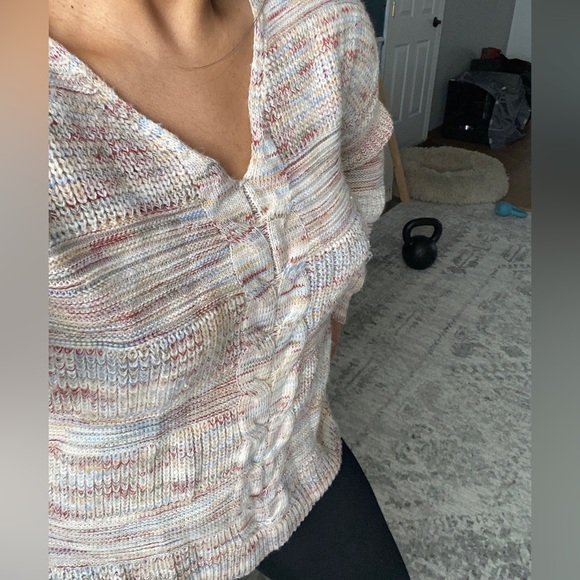 American Rag Sweater - Picture 2 of 5